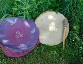 housse sur mesure en tissu pour tambour ou percussion, fabrication artisanale Aflorescence