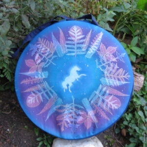 sac pour tambour chamanique peint sur soie et cousu sur mesure