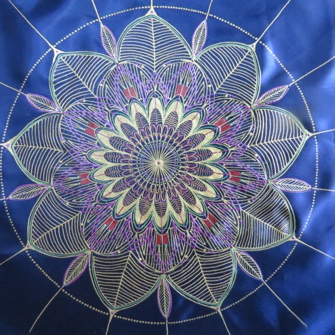 -tissu-satin-50x50cm-mandala-creation-unique-sur-commande-sur-mesure-aflorescence.art