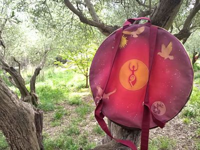 Tableau-personnalise-carte-du-ciel-astrologique-natal-motif-central-avec-animaux-sac-tambour