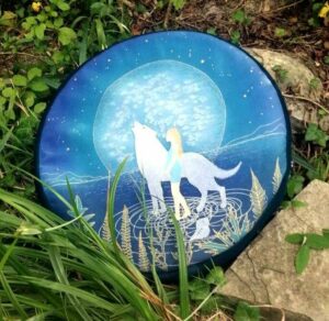 sacoche pour tambour peint à la main motif loup lune