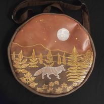 Galeries des pièces uniques en cuir, housse tambour chamaniques ou autres créations en cuir