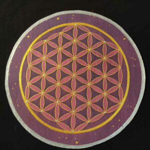 petit tissu d'autel fleur de vie mauve peint à la main par Aflorescence 