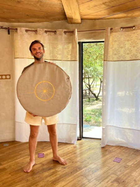 Sac de 60 cm sur mesure pour tambour , pièce unique en lin faite main par Aflorescence