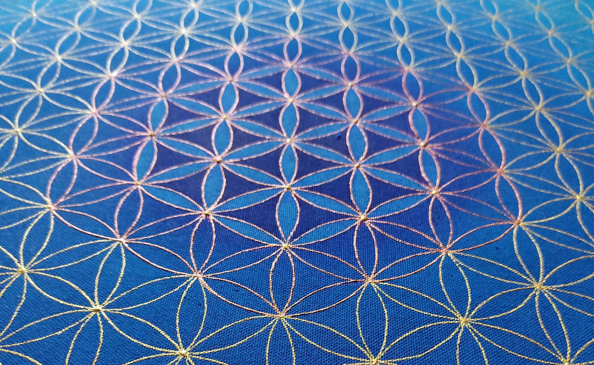 fleur de vie peinte à la main pour une housse de tambour sur commande